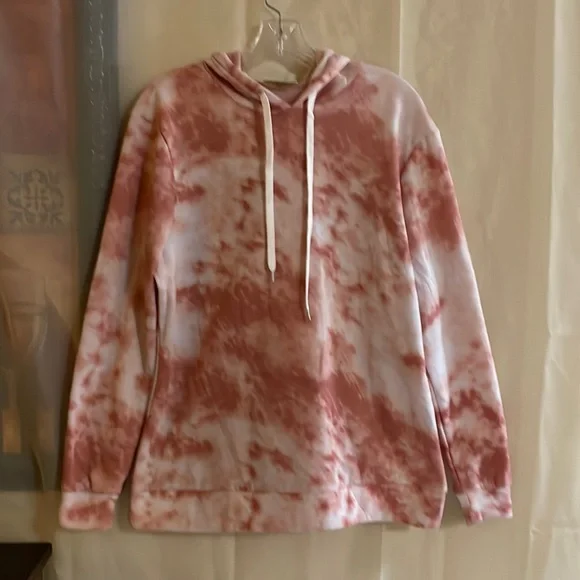 Bobbie Brooks Size Medium Ladies Tie Dye Sweatshirt with Hoodie Lounge Woman’s - Picture 2 of 6